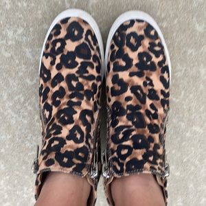 Steve Madden Cheetah Print Booties